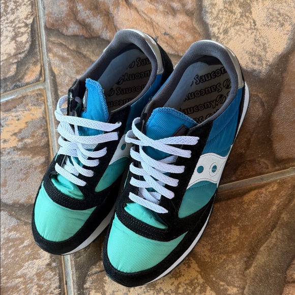 Saucony Aqua and Black Athletic Shoes - Picture 1 of 5